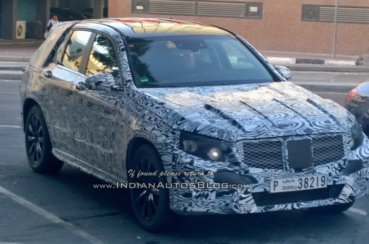 2015 Mercedes GLK Class IAB spied front image