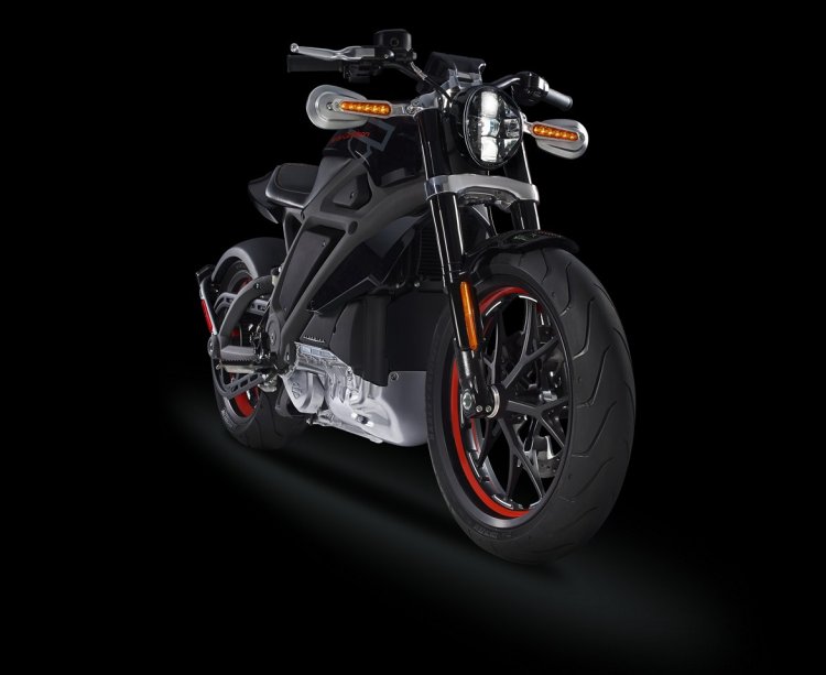 Harley-Davidson Project LiveWire front three quarters