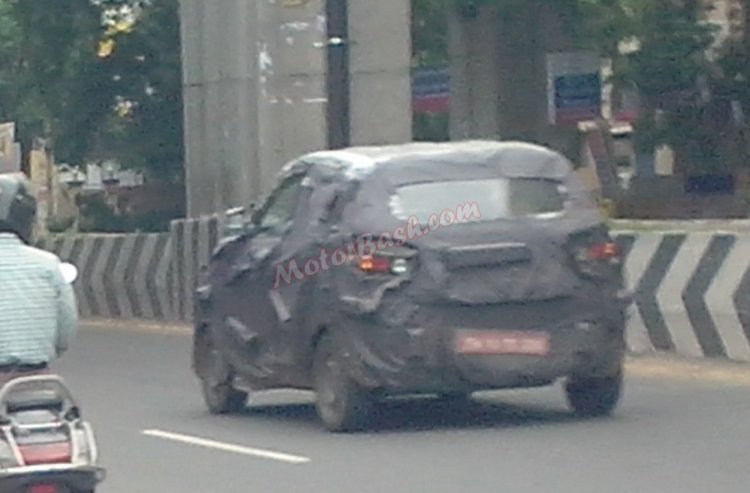 Spotted testing Mahindra S101 rear