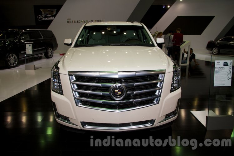 2015 Cadillac Escalade at the 2014 Moscow Motor Show front