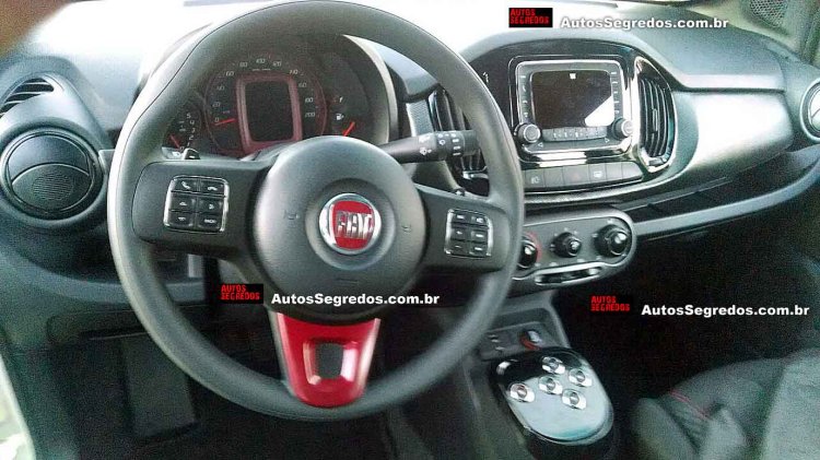 2015 Fiat Uno Sporting facelift interior spied in Brazil