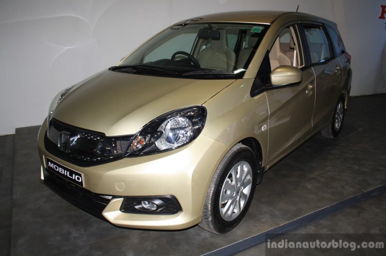 Honda Mobilio front three quarter at the NADA Auto Show Nepal