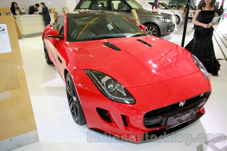 Jaguar F-Type S Coupe at the 2014 Indonesia International Motor Show front quarter