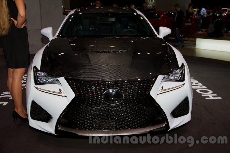 Lexus RC-F Carbon pack front at the 2014 Moscow Motor Show