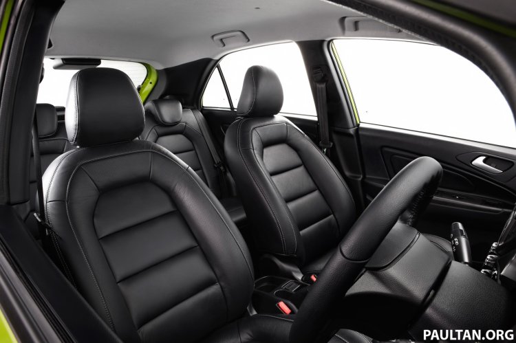 Proton Iriz (P2-30A) seats
