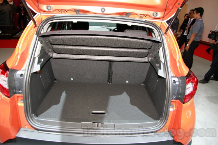 Renault Captur at the 2014 Indonesia International Motor Show boot