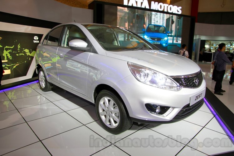 Tata Zest at the 2014 Indonesia International Motor Show front quarter