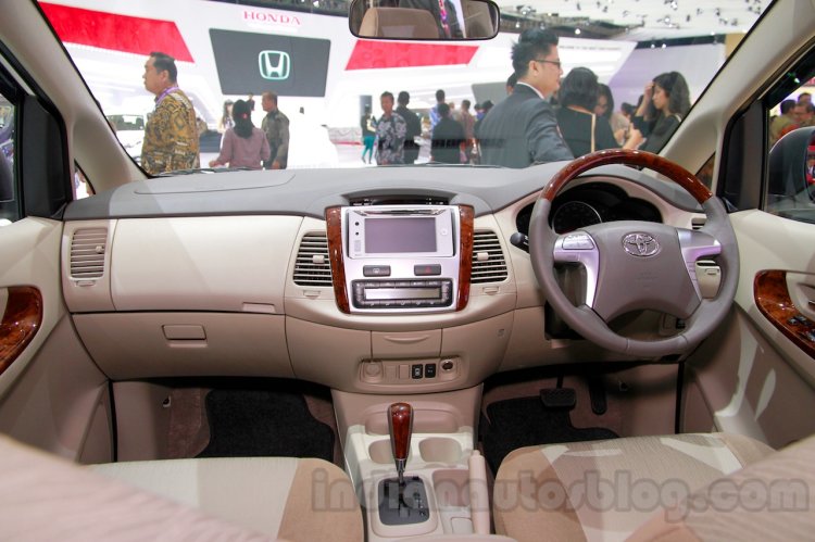 Toyota Innova special edition dashboard full view at the 2014 Indonesia International Motor Show