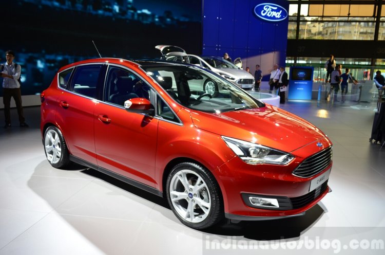 2015 Ford C-Max facelift front three quarters at the 2014 Paris Motor Show