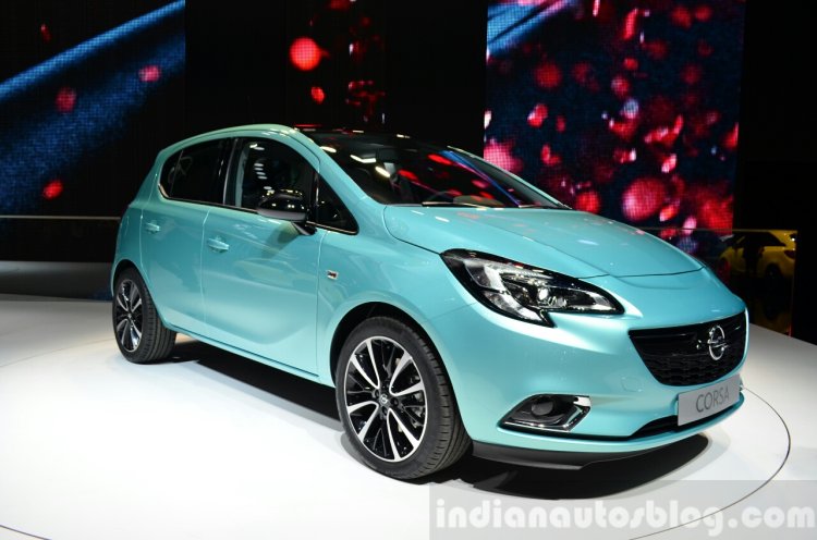 2015 Opel Corsa 5-door front three quarters at the Paris Motor Show 2014