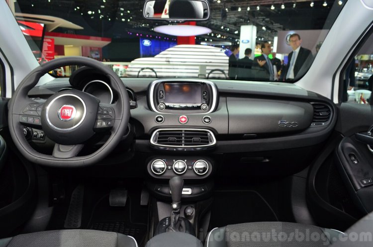 Fiat 500X dashboard at the 2014 Paris Motor Show