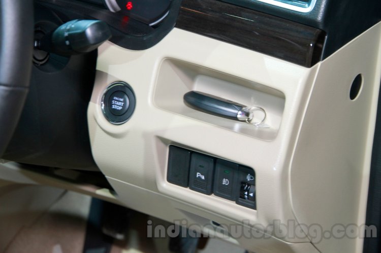 Maruti Ciaz engine start stop button