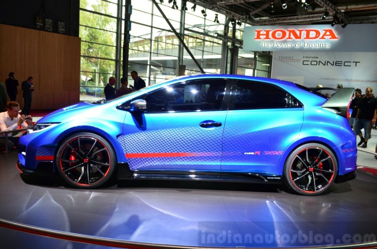 New Honda Civic Type R Concept II side at the 2014 Paris Motor Show
