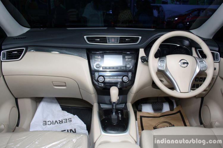 New Nissan X-Trail interior at the 2014 Colombo Motor Show Sri Lanka