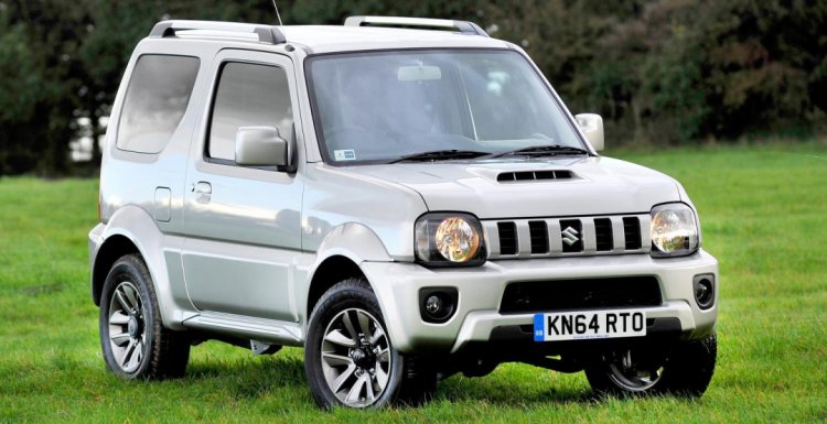 2015 Suzuki Jimny front quarter
