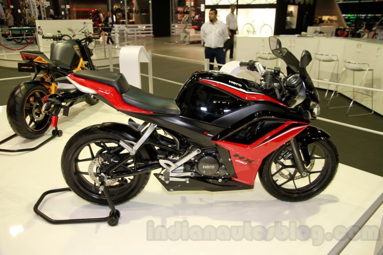 Hero HX250R side at EICMA 2014