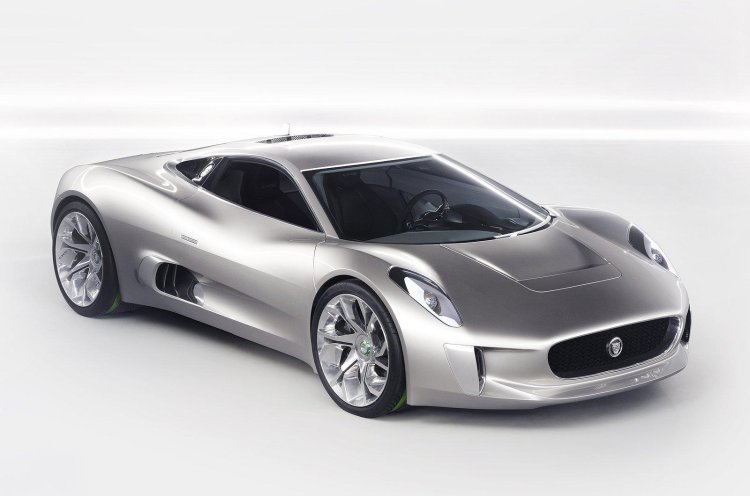 Jaguar C-X75 Concept front three quarters