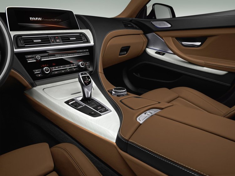 2016 BMW 6 Series Convertible centre console