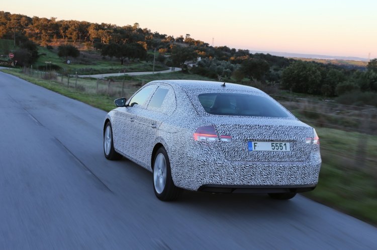 2016 Skoda Superb rear three quarters teaser