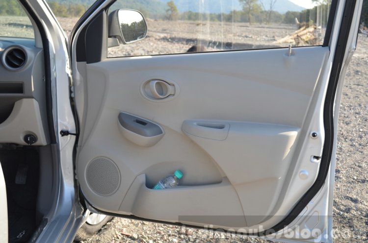 Datsun Go+ door panel Review