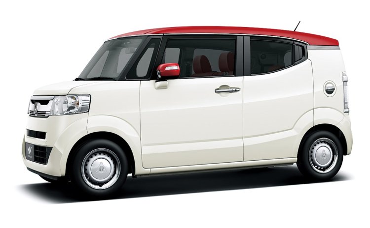 Honda N-Box Slash side
