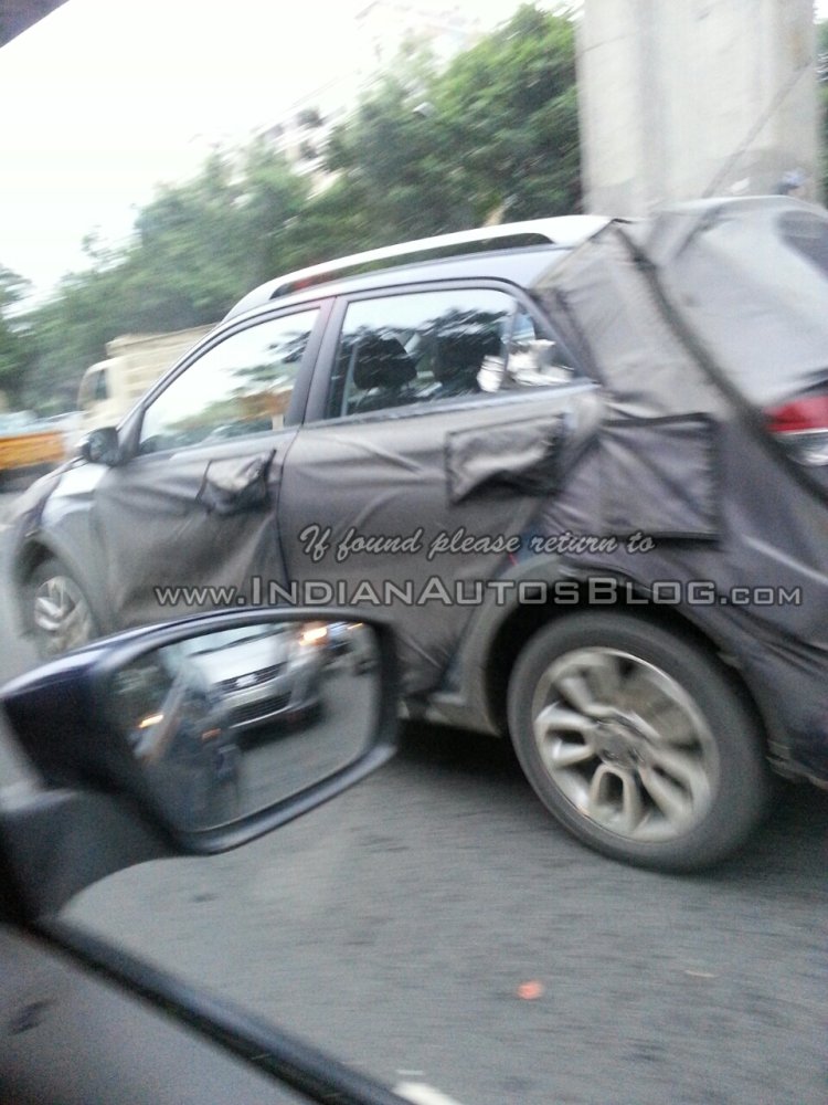 Hyundai Elite i20 Cross rear Spied IAB