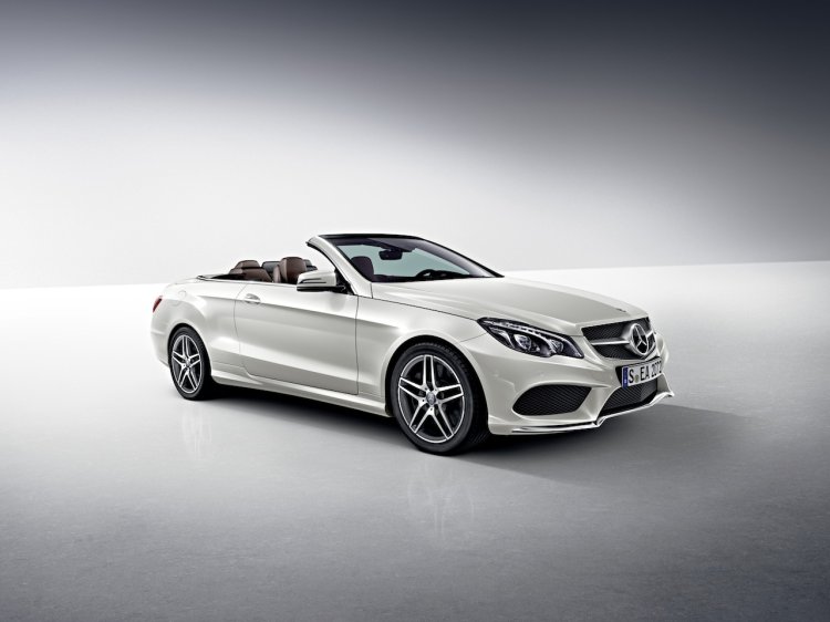 Mercedes E Class Cabriolet front quarters  press shot