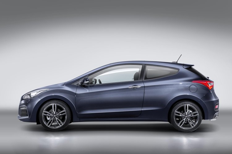 New i30 Turbo side