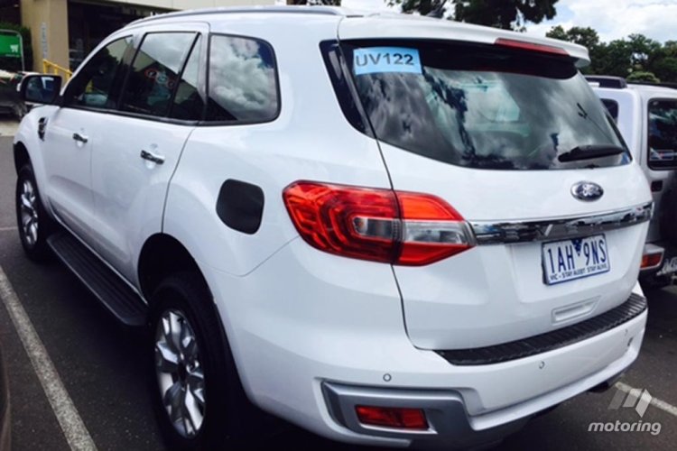 2015 Ford Everest rear three quarter spied