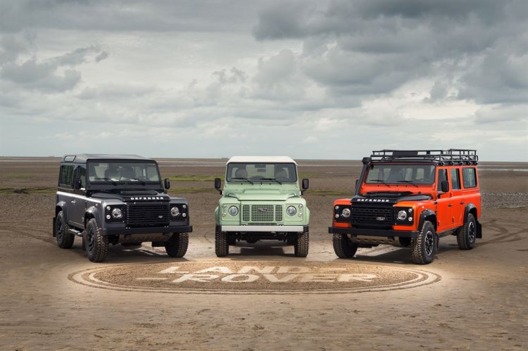 2015 Land Rover Defender special Editions Autobiography Heritage Adventure