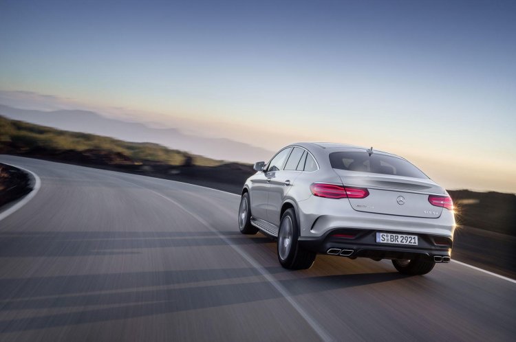2015 Mercedes AMG GLE63 S Coupe rear three quarters