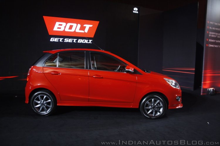 Tata Bolt bodykit side