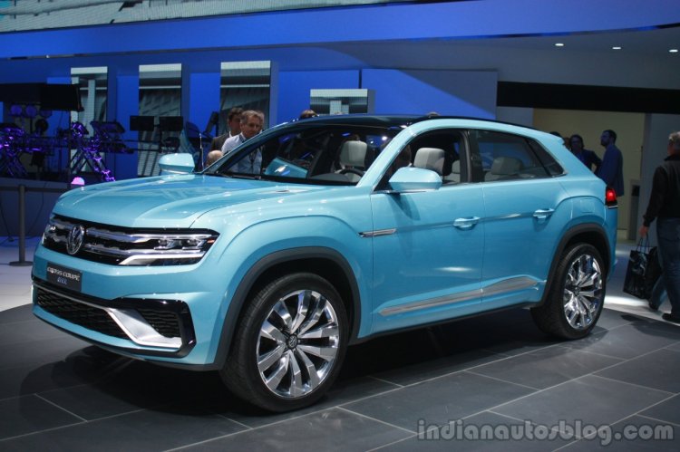 VW Cross Coupe GTE Concept front quarters at the 2015 Detroit Auto Show