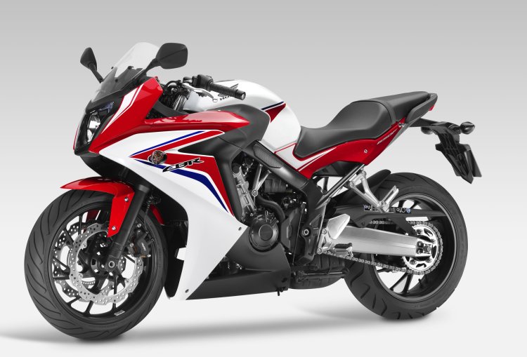 2014 Honda CBR 650F Front Left Three Quarters