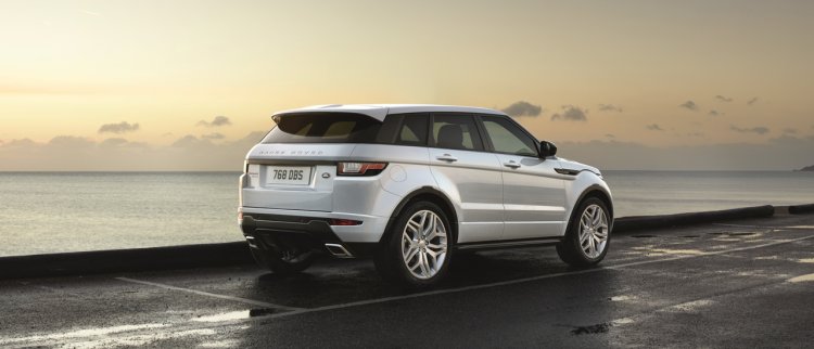 2016 Range Rover Evoque rear three quarter