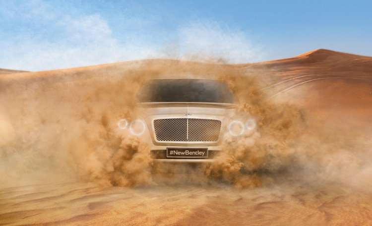2016 Bentley Bentayga first glimpse front