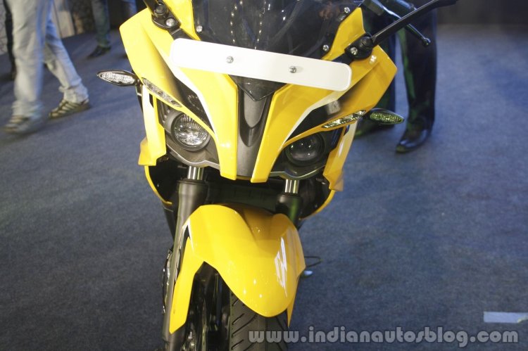 Bajaj Pulsar RS200 Yellow headlamp at Launch
