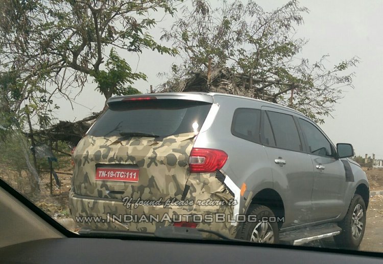 2015 Ford Endeavour rear India spied