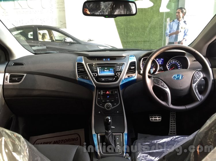 2015 Hyundai Elantra interior for India