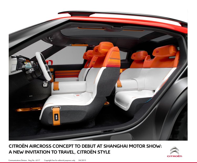 Citroen Aircross concept official image interior