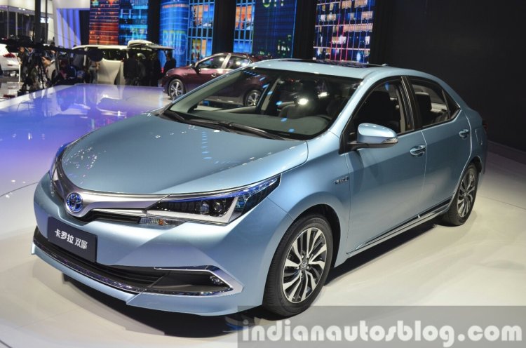 Toyota Corolla Hybrid confirmed for Auto Expo 2016