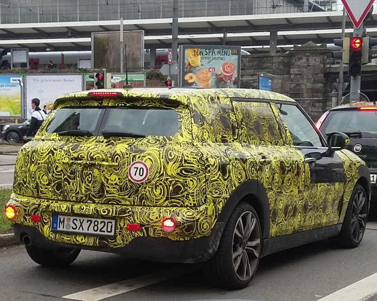 2016 Mini Clubman IAB spied