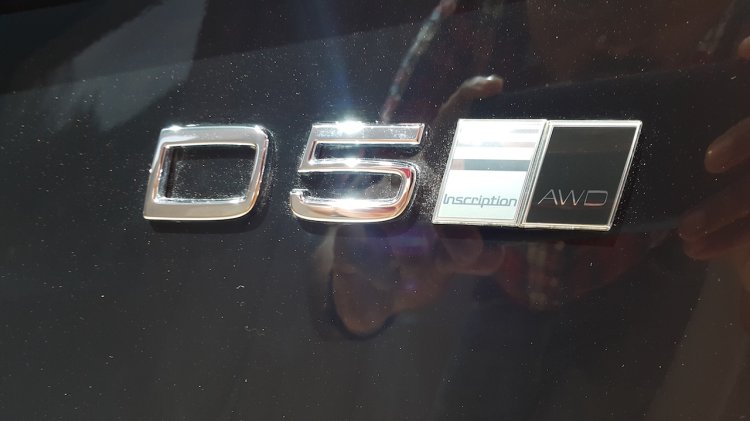 2016 Volvo XC90 D5 badging india launch