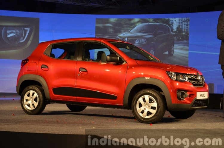 Renault Kwid front three quarter left from India