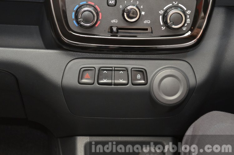 Renault Kwid power window buttons India unveiling