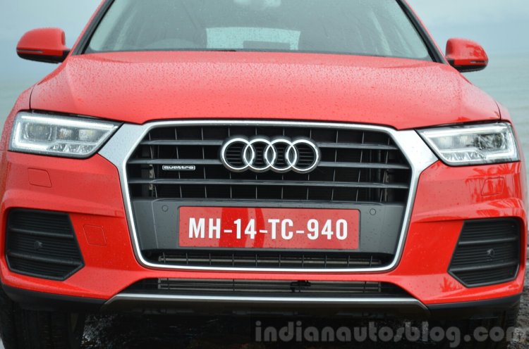 2015 Audi Q3 facelift Singleframe grille India Review