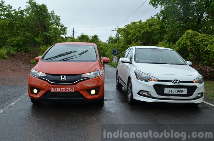 2015 Honda Jazz vs Hyundai Elite i20 front Review