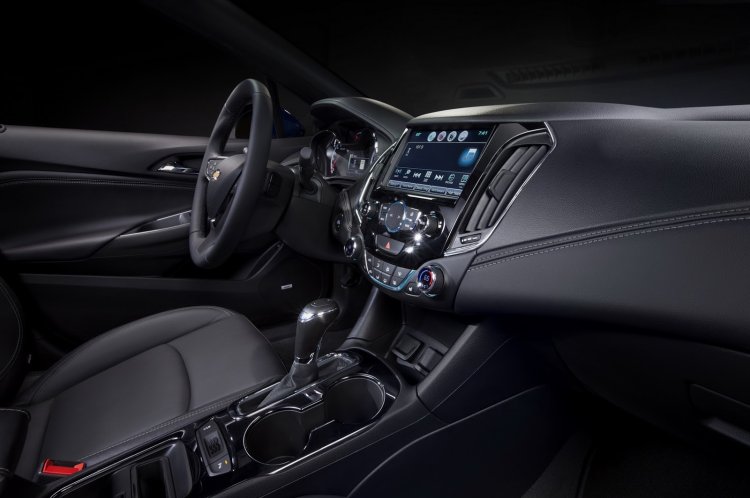 2016 Chevrolet Cruze dashboard official image