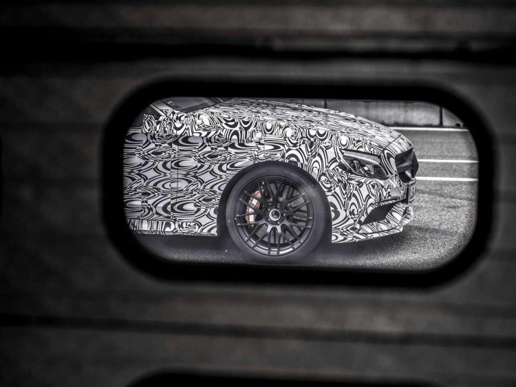 2016 Mercedes C63 AMG Coupe front wing teased