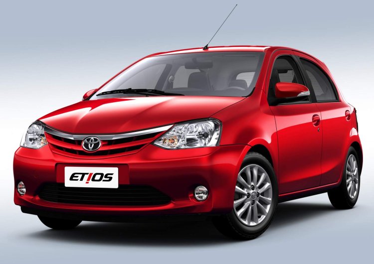 2016 Toyota Etios hatch Brazil
